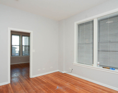 2202 W Belmont Avenue - Photo Thumbnail 6