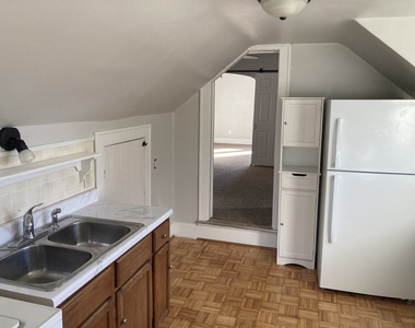 5425 Webster Street - Photo Thumbnail 3