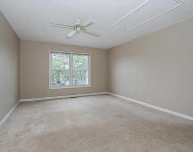 1063 Hampton Harbor - Photo Thumbnail 14