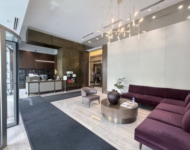 1235 S Prairie Avenue - Photo Thumbnail 22