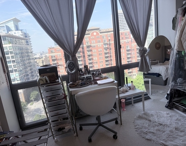 1235 S Prairie Avenue - Photo Thumbnail 9