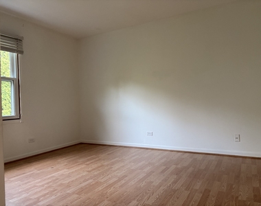5431 Ebony Court - Photo Thumbnail 10