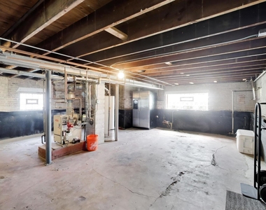 7922 W Elmgrove Drive - Photo Thumbnail 43