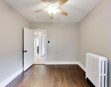 7922 W Elmgrove Drive - Photo Thumbnail 23