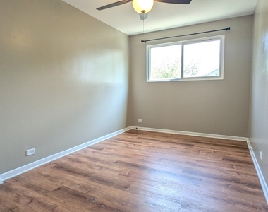 382 Dover Drive - Photo Thumbnail 10