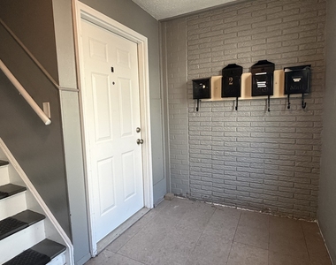 1314 Argo Lane - Photo Thumbnail 1