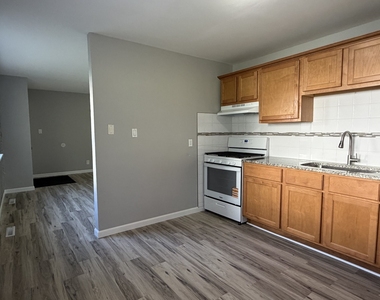 1314 Argo Lane - Photo Thumbnail 4