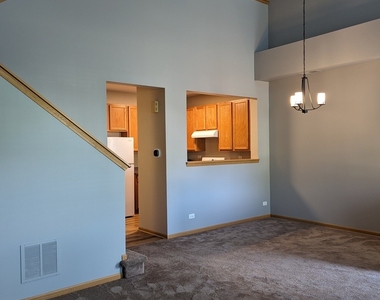 2257 Georgetown Circle - Photo Thumbnail 3