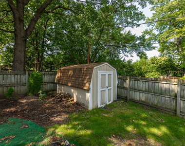 1024 Catalpa Lane - Photo Thumbnail 37