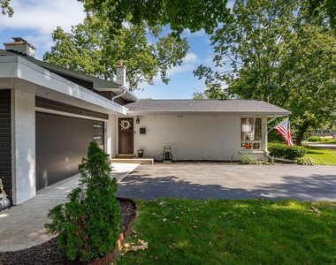1024 Catalpa Lane - Photo Thumbnail 1