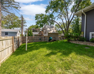 1024 Catalpa Lane - Photo Thumbnail 31