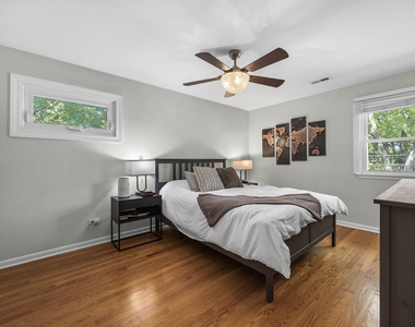 1024 Catalpa Lane - Photo Thumbnail 22