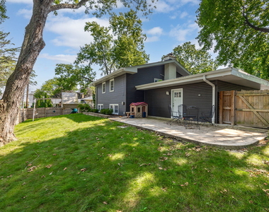 1024 Catalpa Lane - Photo Thumbnail 29