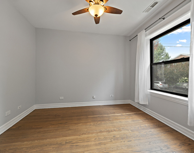 2211 W Winona Street - Photo Thumbnail 5