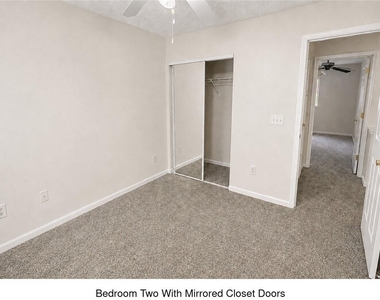 5175 Sky Ridge Way - Photo Thumbnail 10