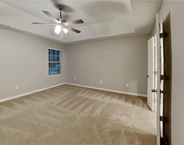 1517 Galewood Circle - Photo Thumbnail 12