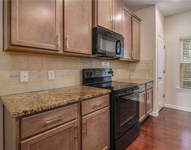 5004 Longview Walk - Photo Thumbnail 5