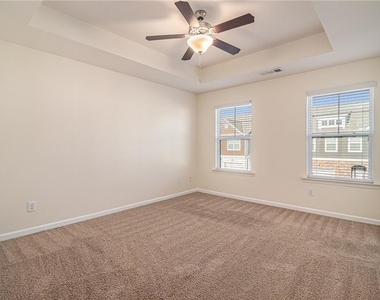 5004 Longview Walk - Photo Thumbnail 8