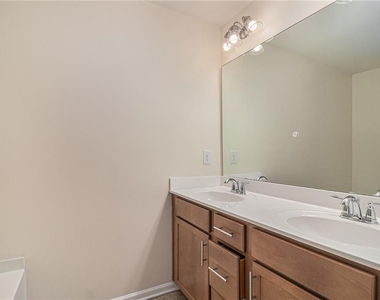5004 Longview Walk - Photo Thumbnail 9