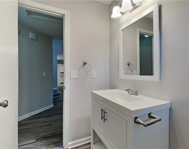 5990 Bayside Drive Nw - Photo Thumbnail 16