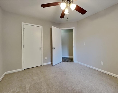 5990 Bayside Drive Nw - Photo Thumbnail 13