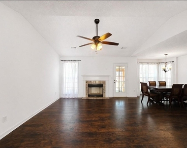 245 Crofton Ridge - Photo Thumbnail 4