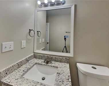 287 Jamie Drive - Photo Thumbnail 13