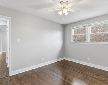 7900 S Merrill Avenue - Photo Thumbnail 11