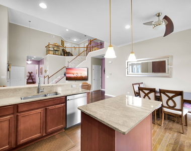 1031 Ravendale Court - Photo Thumbnail 11