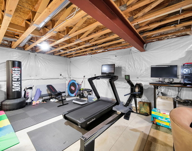 1031 Ravendale Court - Photo Thumbnail 29