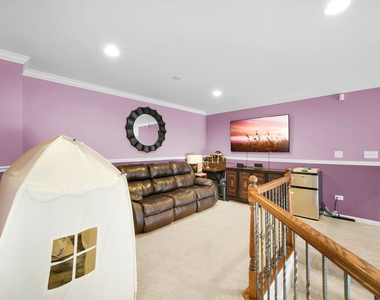 1031 Ravendale Court - Photo Thumbnail 20