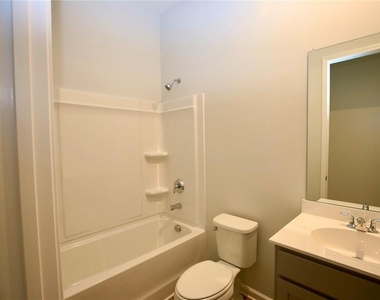 2225 Whistler Way Ne - Photo Thumbnail 20