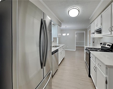 1745 Spindle Top Court Sw - Photo Thumbnail 3