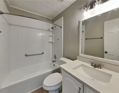 1745 Spindle Top Court Sw - Photo Thumbnail 12