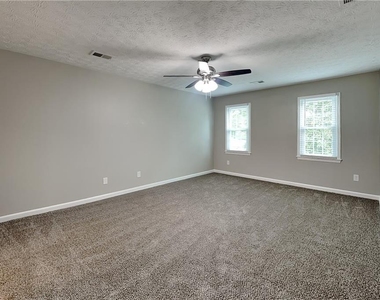 1745 Spindle Top Court Sw - Photo Thumbnail 18