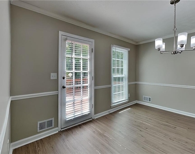 1745 Spindle Top Court Sw - Photo Thumbnail 11