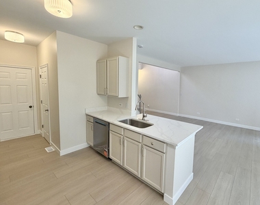 25 Melrose Court - Photo Thumbnail 1