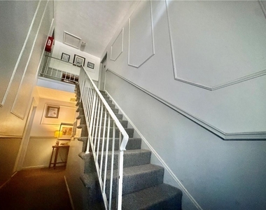 6700 Roswell Road - Photo Thumbnail 12
