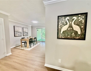 6700 Roswell Road - Photo Thumbnail 5