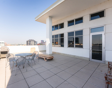 901 W Madison Street - Photo Thumbnail 31