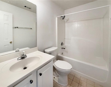 3385 Stoneleigh Run Drive - Photo Thumbnail 21