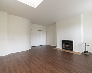 3751 N Halsted Street - Photo Thumbnail 5