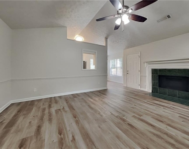 3685 E Bolding Road - Photo Thumbnail 2