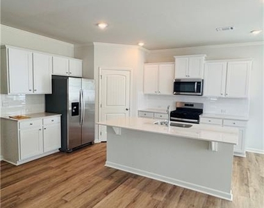 129 King Village - Photo Thumbnail 21