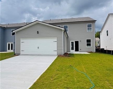 129 King Village - Photo Thumbnail 24