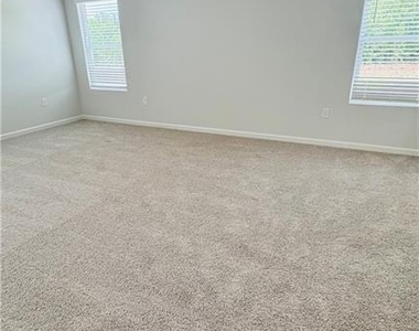129 King Village - Photo Thumbnail 13