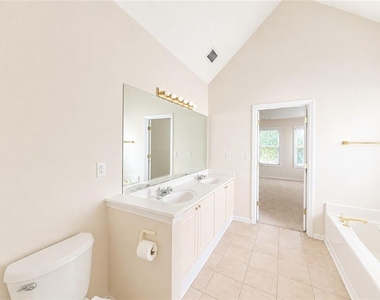 1203 Soaring Ridge - Photo Thumbnail 14