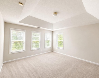1203 Soaring Ridge - Photo Thumbnail 10