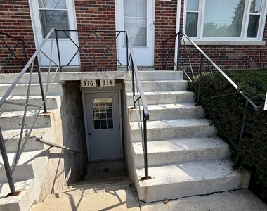 314 N Locust Street - Photo Thumbnail 2