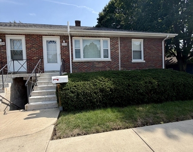 314 N Locust Street - Photo Thumbnail 1